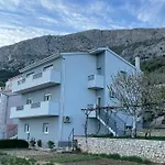 Bili