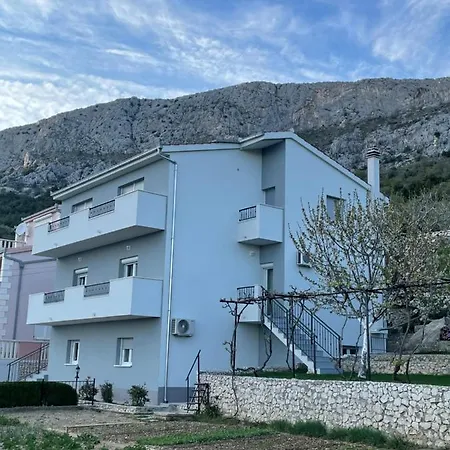 Bili